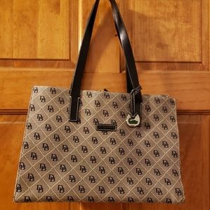 Dooney tote